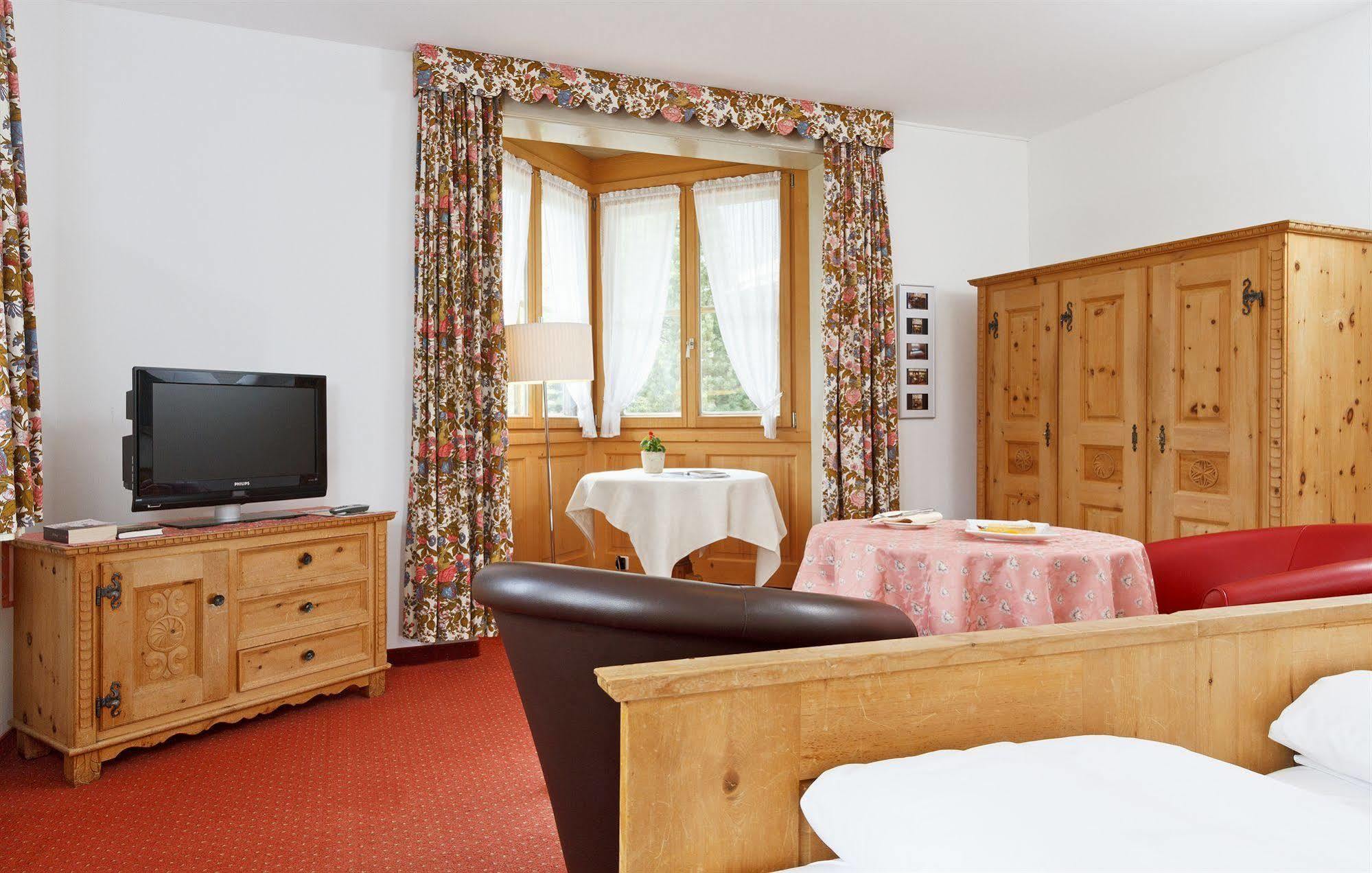 Schweizerhaus Swiss Quality Hotel Maloja Zewnętrze zdjęcie